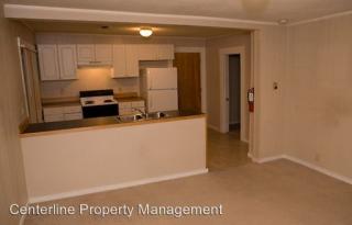 1319 Pierre St, Manhattan KS  66502-6774 exterior