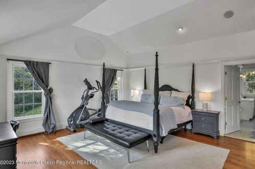 15 Sheraton Ln, Locust NJ  07760-1130 exterior