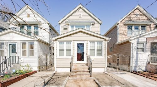 10519 92nd St, Jamaica, NY 11417-1501