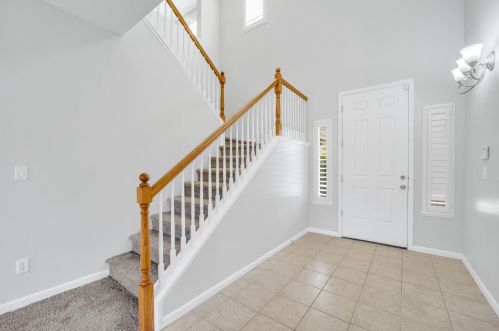 1125 Van Gogh Ln, Grayson, CA 95363-8317