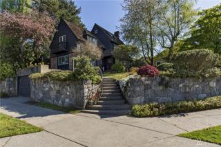 6322 Woodlawn Ave, Seattle, WA 98103-5424