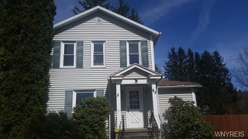 83 Brooklyn St, Portville, NY 14770-9529