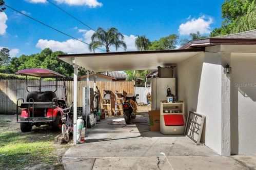 31117 Pocono St, Mount Plymouth FL  32776-8727 exterior