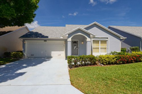 457 Gibraltar Ct, Fort Pierce, FL 34986-1733
