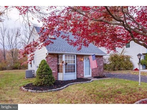 840 Girard Ave, Lansdale, PA 19446-5266