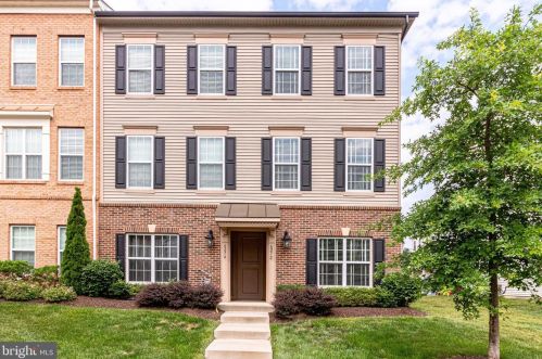 6272 Aster Haven Cir, Haymarket, VA 20169-6266