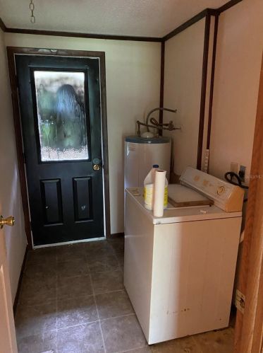 1280 4th St, Orange City FL  32763-4131 exterior