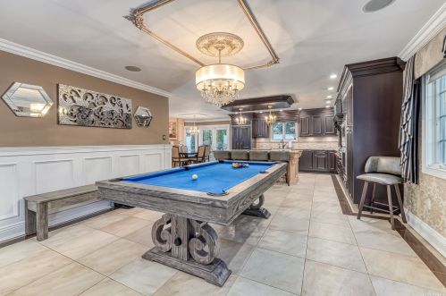 2672 Rachel St, North Bellmore NY  11710-5414 exterior