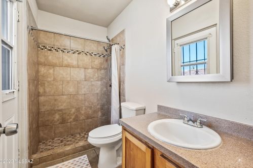 1519 Logan Dr, Tucson AZ 85710-6323 exterior