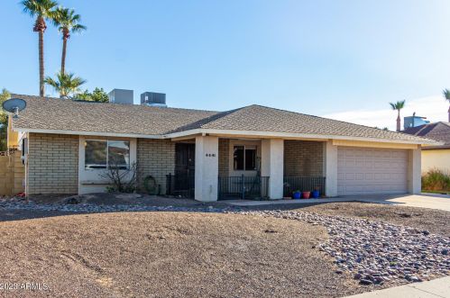 4441 Windrose Dr, Glendale, AZ 85304-2104
