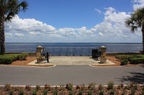 203 Scott Ave, Sanford FL  32771-1536 exterior