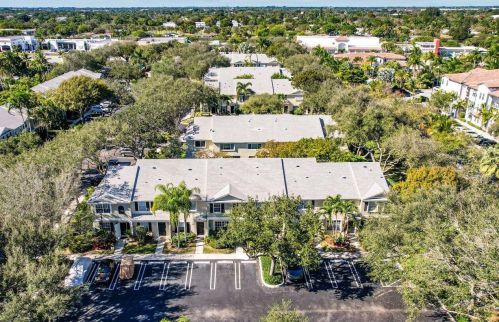 907 Kokomo Key Ln, Delray Beach FL  33483-6030 exterior