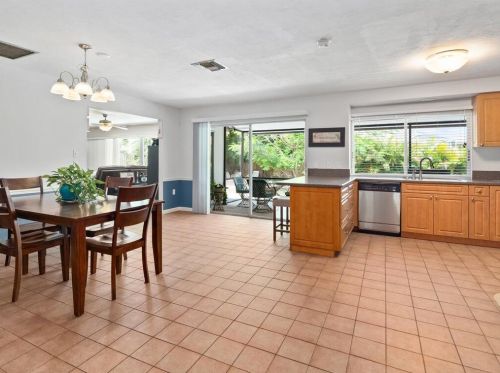 218 Bermuda Rd, Marco Island FL  34145-3969 exterior