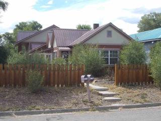 111 12th St, Gunnison, CO 81230-3001