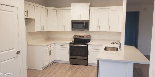 32520 225th Ave, Wittmann, AZ 85361-8604