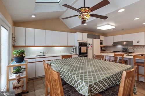 370 Ramsey Rd, Yardley PA 19067-4639 exterior