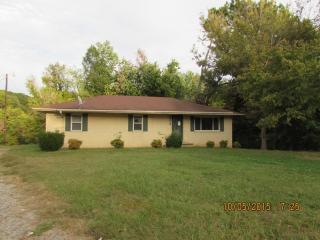 1204 Knapp Ave, Dyersburg, TN 38024-2712