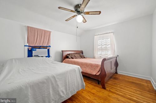 23 Dewey Rd, Cheltenham PA  19012-1413 exterior