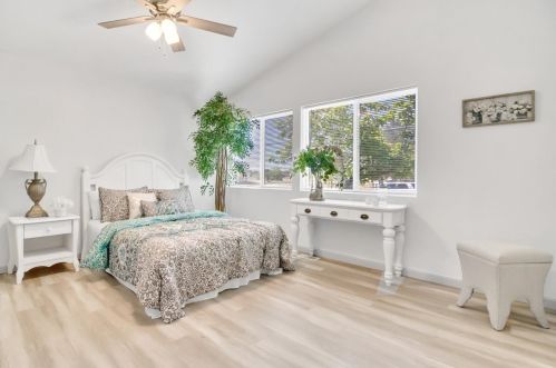 142 M St, Rio Linda CA  95673-2135 exterior