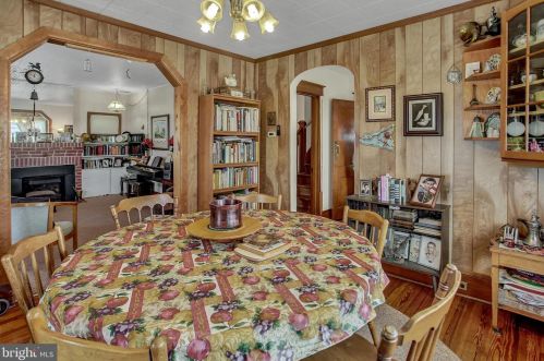 515 Spring Garden St, Carlisle PA  17013-2559 exterior