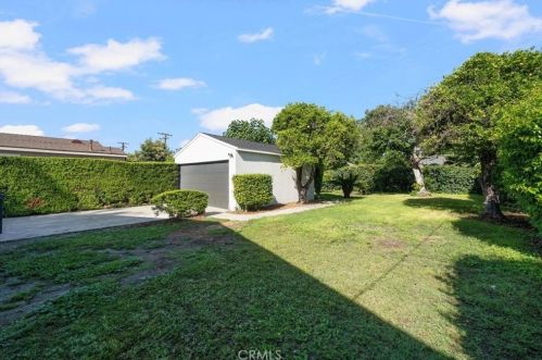 10037 Chadsey Dr, Whittier CA  90603-2029 exterior