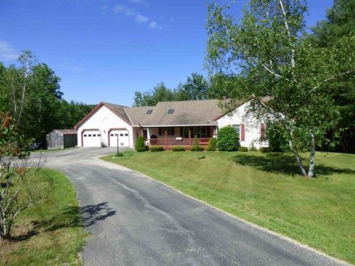 244 Pine Hollow Rd, South Pownal, VT 05261-9581