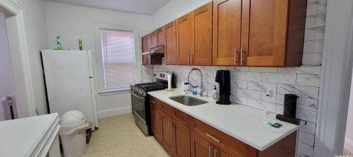 14-43 30th Rd, Long Island City, NY 11102-4033