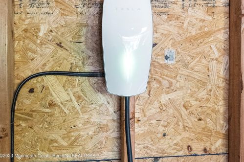 100 Branch Ave, Tinton Falls NJ  07701-2204 exterior