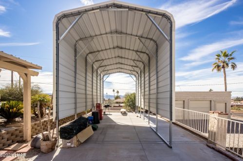725 Acoma Blvd, Lake Havasu City, AZ 86406-8461