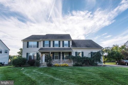 402 Abbey Ln, Collegeville, PA 19473-2813