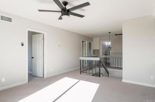 8576 Andromeda Rd, San Diego CA  92126-1802 exterior