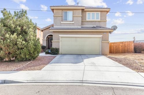 15243 Gaviota Ct, Victorville, CA 92394-9572