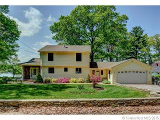 255 Lake Shore Dr, Exeter, CT 06249-1915