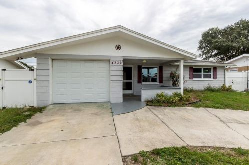 4732 Jacqueline Dr, New Port Richey, FL 34652-4926