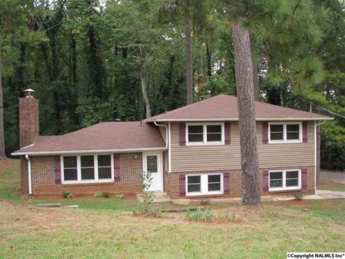 1013 Princeton Dr, Madison, AL 35758-1322