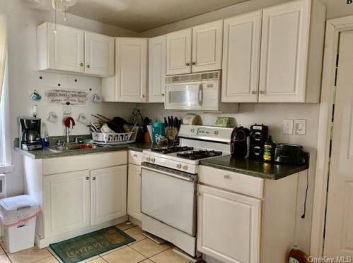 39 Prince St, Middletown NY  10940-3939 exterior