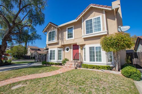 1039 Kiser Dr, San Jose, CA 95120-3425