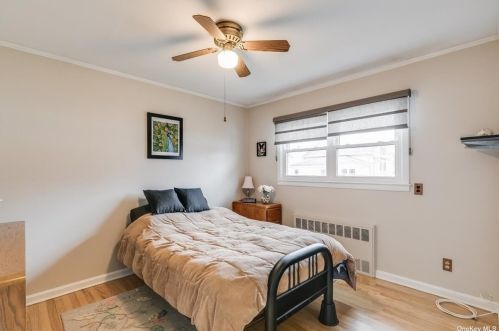 55 Spruce Ave, Bethpage NY  11714-1328 exterior