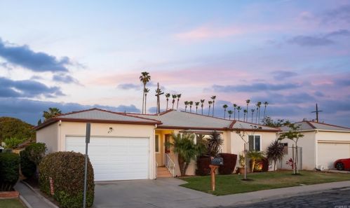 4751 Rose Pl, San Diego, CA 92115-3920