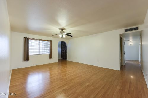 2502 61st Ave, Phoenix, AZ 85035-2808