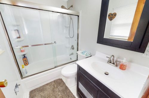 3406 Meadowlark Dr, Covington KY  41018-2608 exterior