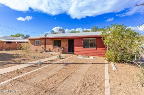 2317 Martin Ave, Tucson, AZ 85713-3757