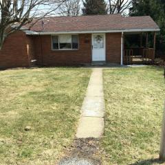 37 Loretta St, Latrobe, PA 15650-2615