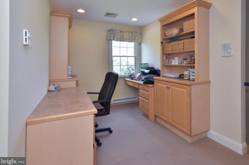 116 Osborne Cir, Kennett Sq PA  19348-1910 exterior