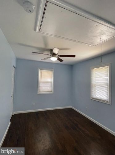 50 Yale Ave, New Castle DE  19720-4328 exterior