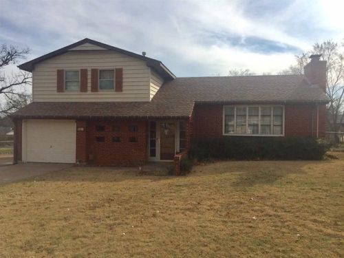 701 Hartwood Ave, Stillwater, OK 74075-1418