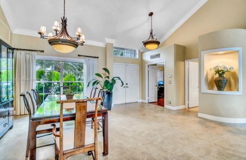 1122 195 Ave, Hollywood FL 33029-3272 exterior