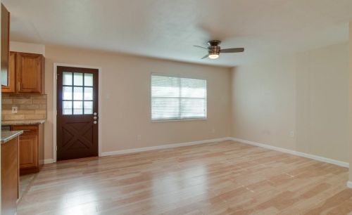 1406 Floyd Rd, Richardson TX  75080-4138 exterior