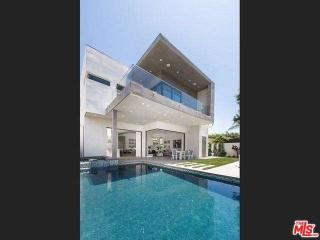 343 Orlando Ave, Los Angeles CA  90048-2515 exterior