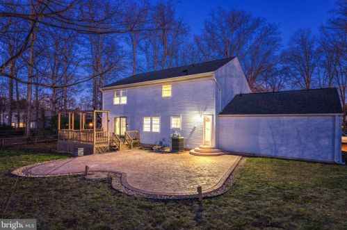 1710 Firewood Ct, Herndon, VA 20170-2947